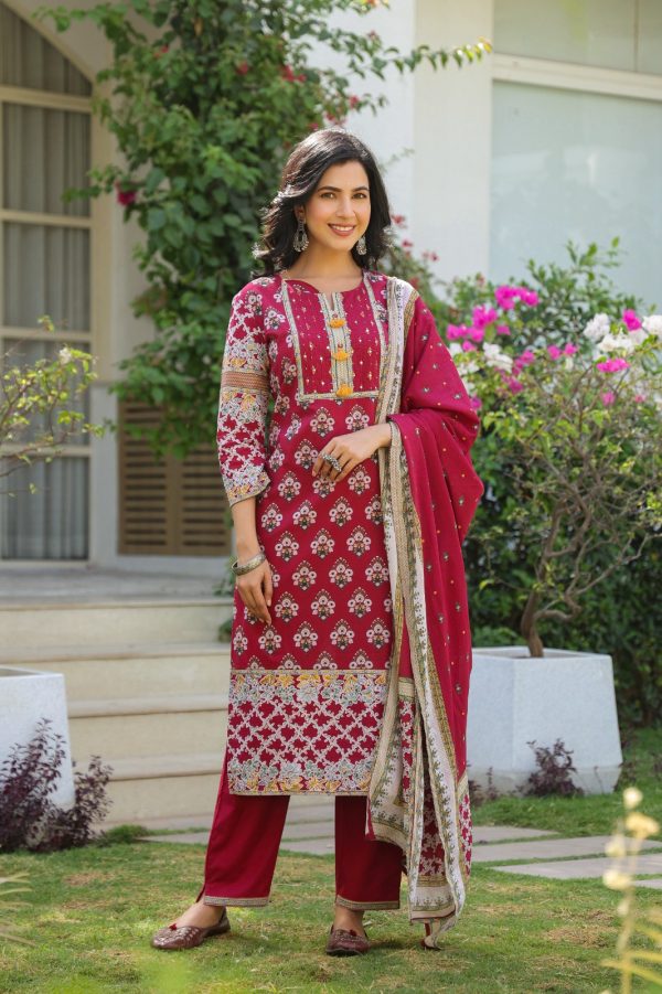 Maroon Floral Print Pure Cotton Plus size Kurta with Trouser & With Dupatta - Image 2