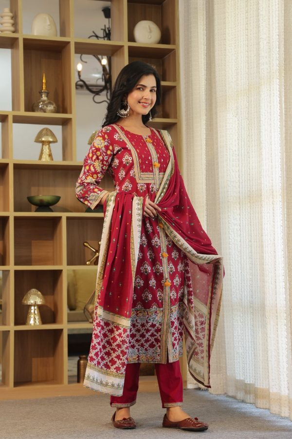 Maroon Floral Print Pure Cotton Plus size Kurta with Trouser & With Dupatta - Image 3