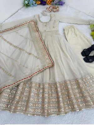 dn-565-chinnon-silk-gown-1776082525-2455-1.webp